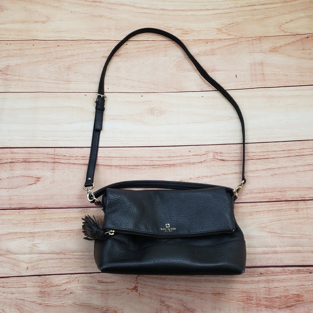Kate Spade Crossbody Bag Womens Black Pebbled Leather Fold Over Tassel‎ Purse